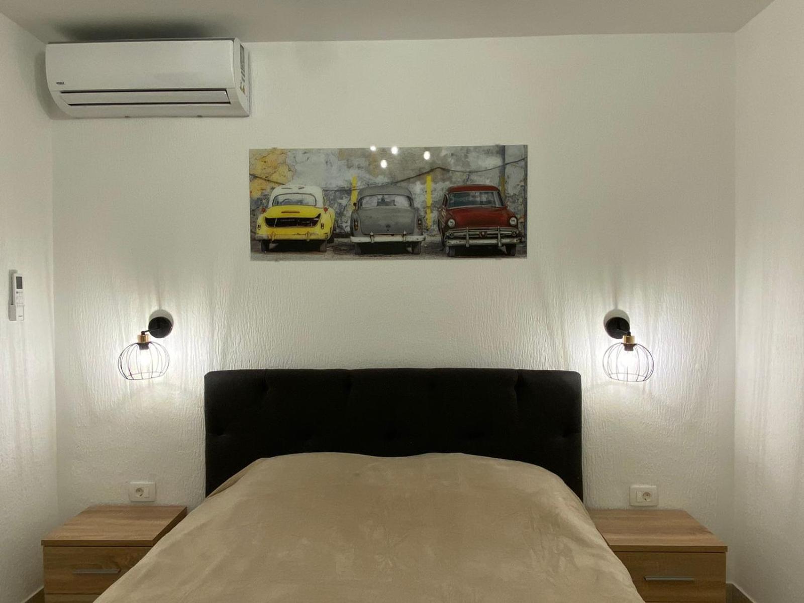 Apartmani Lime Petrovac エクステリア 写真