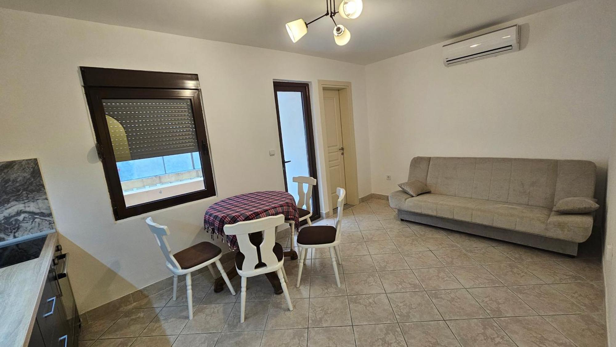 Apartmani Lime Petrovac エクステリア 写真