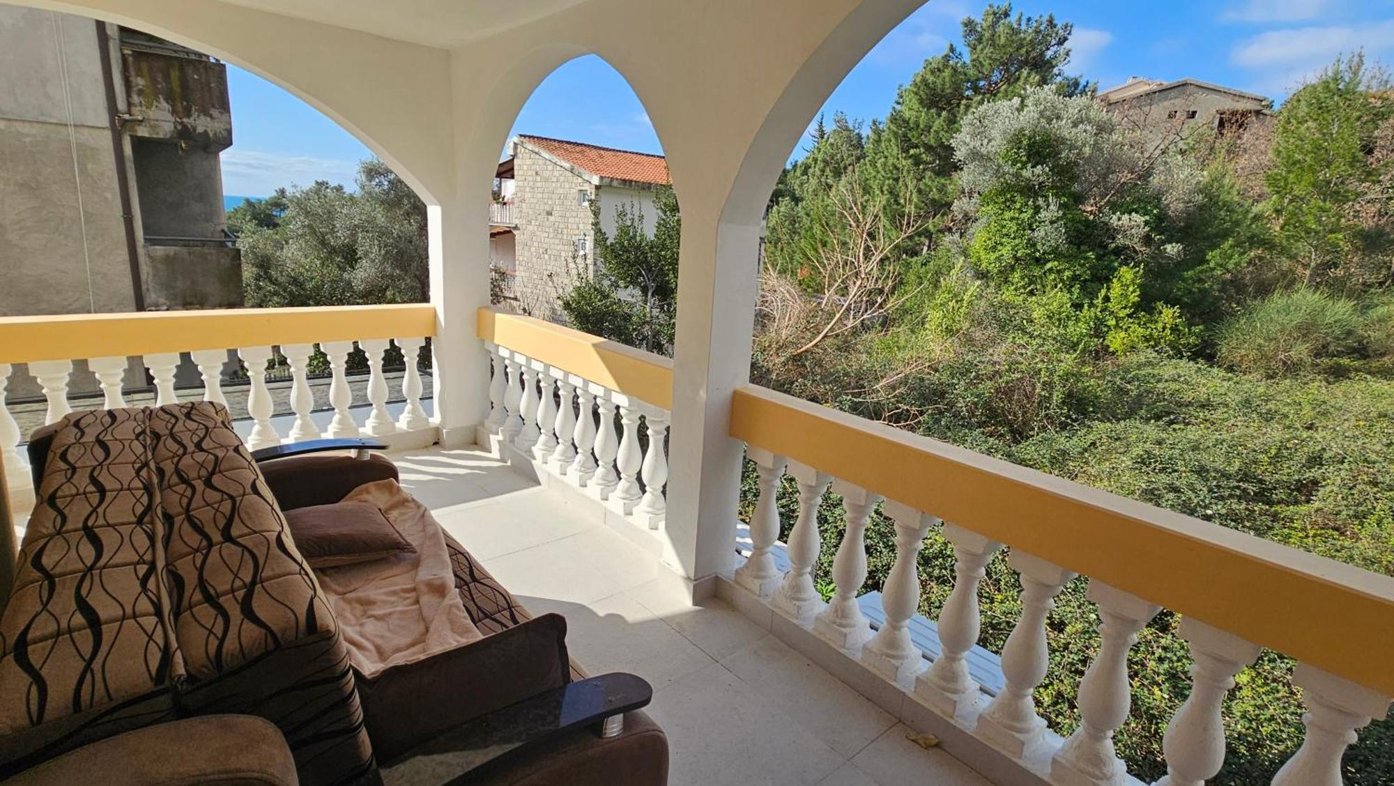 Apartmani Lime Petrovac エクステリア 写真