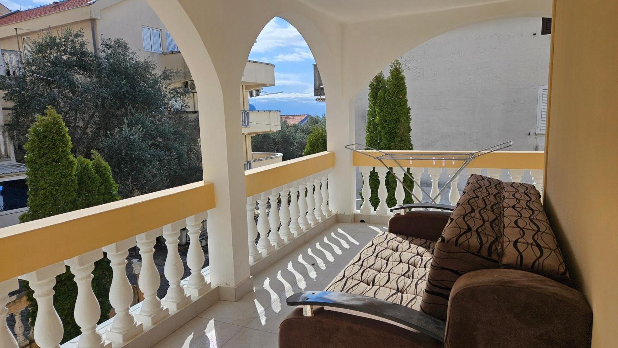 Apartmani Lime Petrovac エクステリア 写真