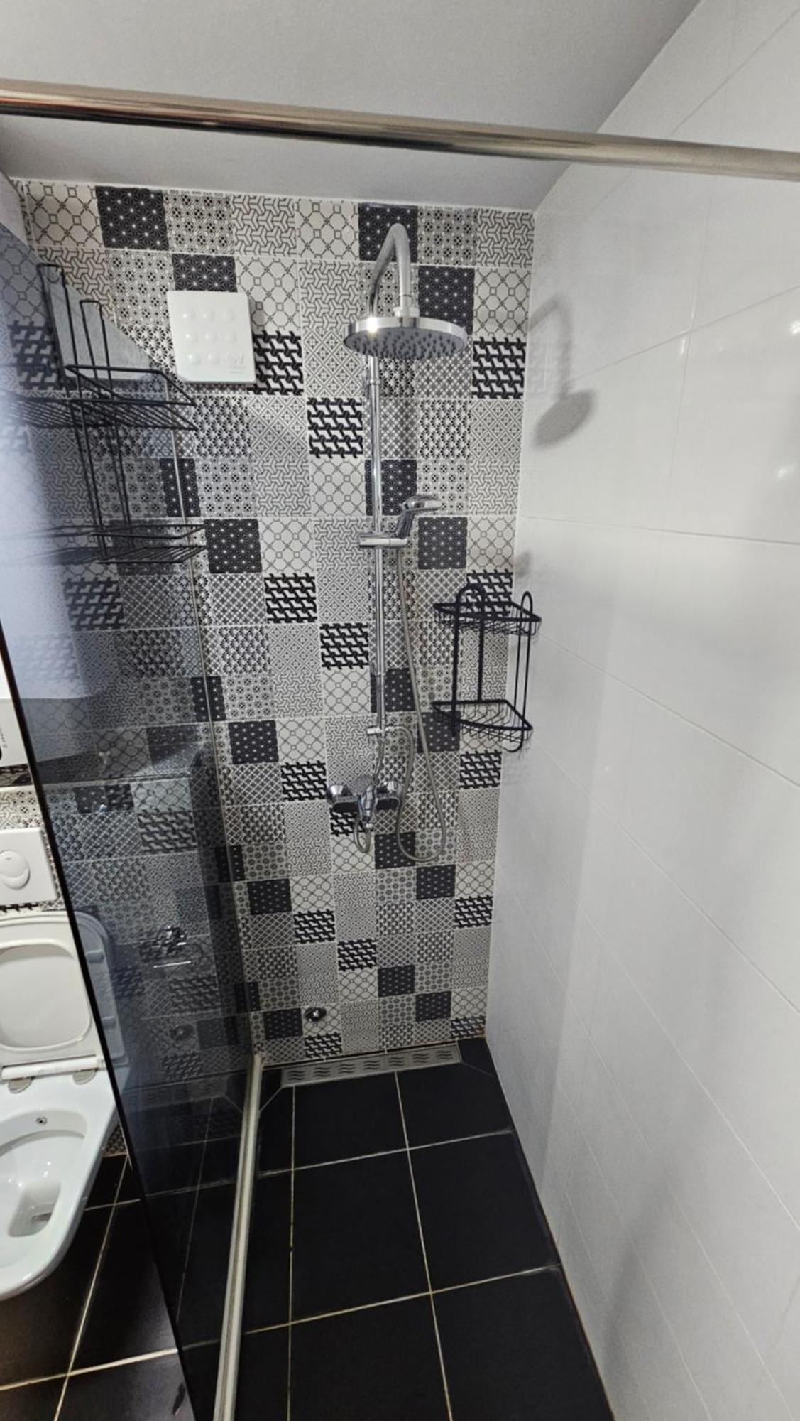 Apartmani Lime Petrovac エクステリア 写真