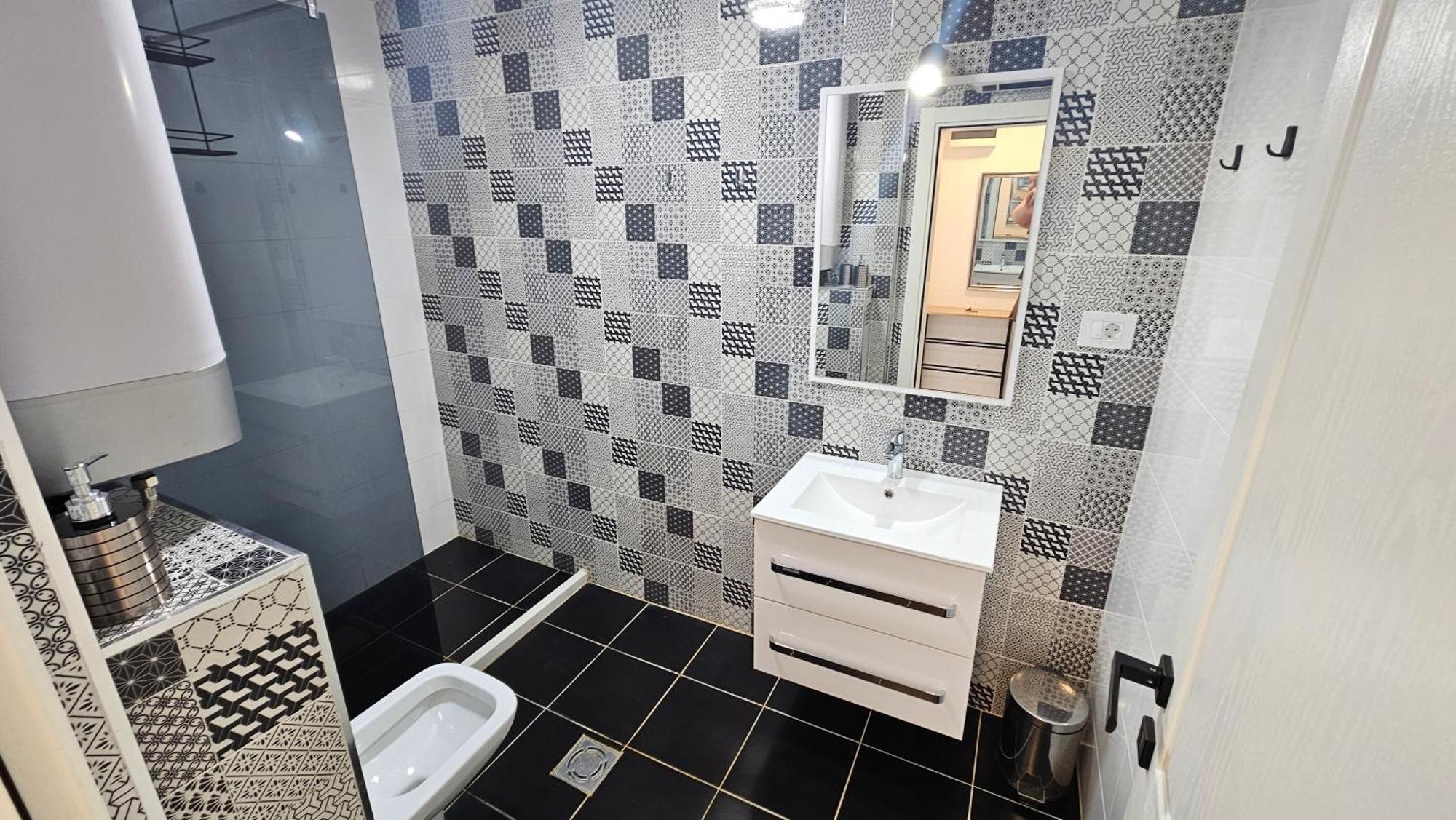 Apartmani Lime Petrovac エクステリア 写真